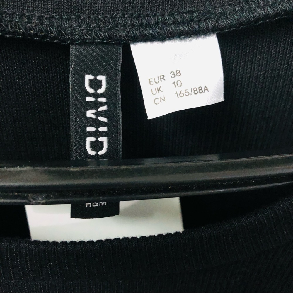 H&M jersey dress (no negotiation) - Picture 7 of 11
